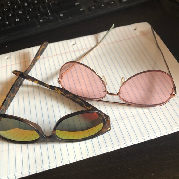 2 pairs of sunglasses. - Picture 3 of 3